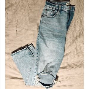 Abercrombie 90s Straight Ultra High Rise Jeans